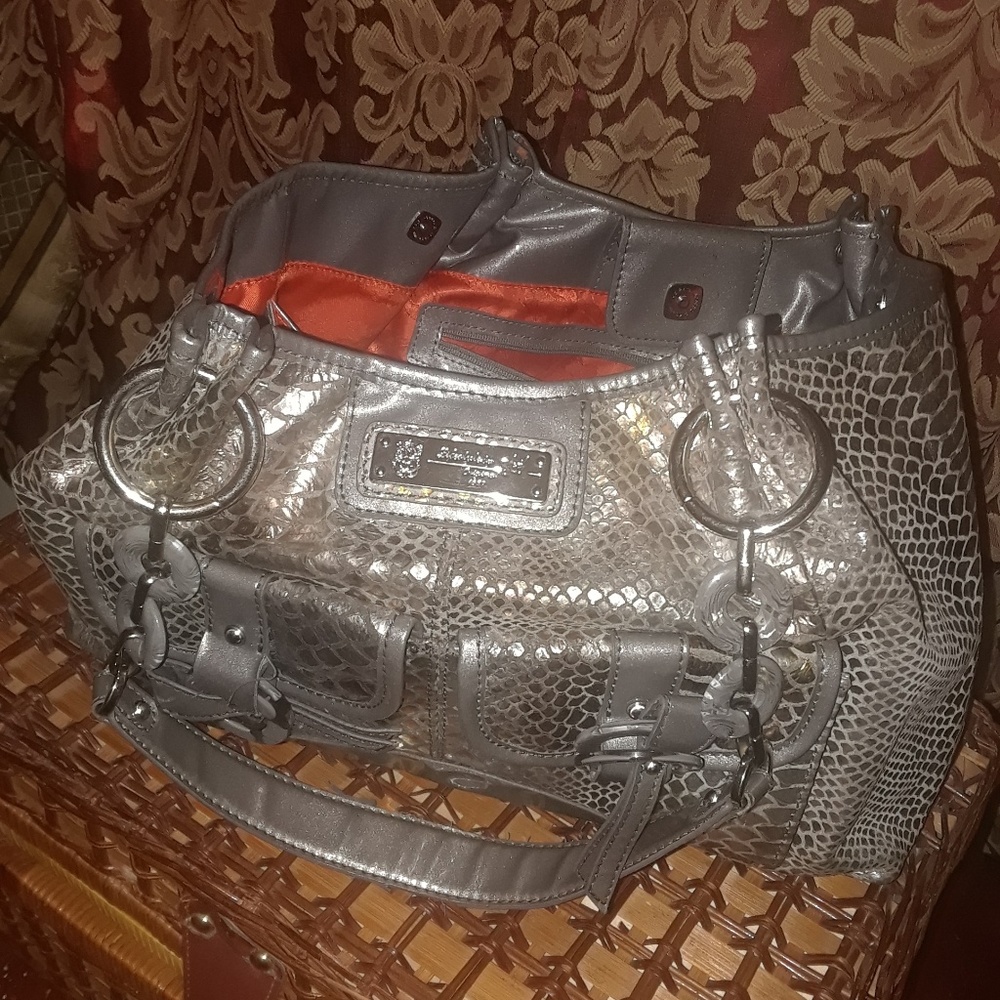 Sharif handbag